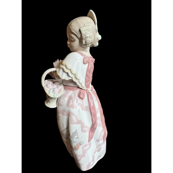 Nao by Lladro Girl with Basket Porcelain Figurine MINT Rare ~ Retired! 10”H - Picture 10 of 10